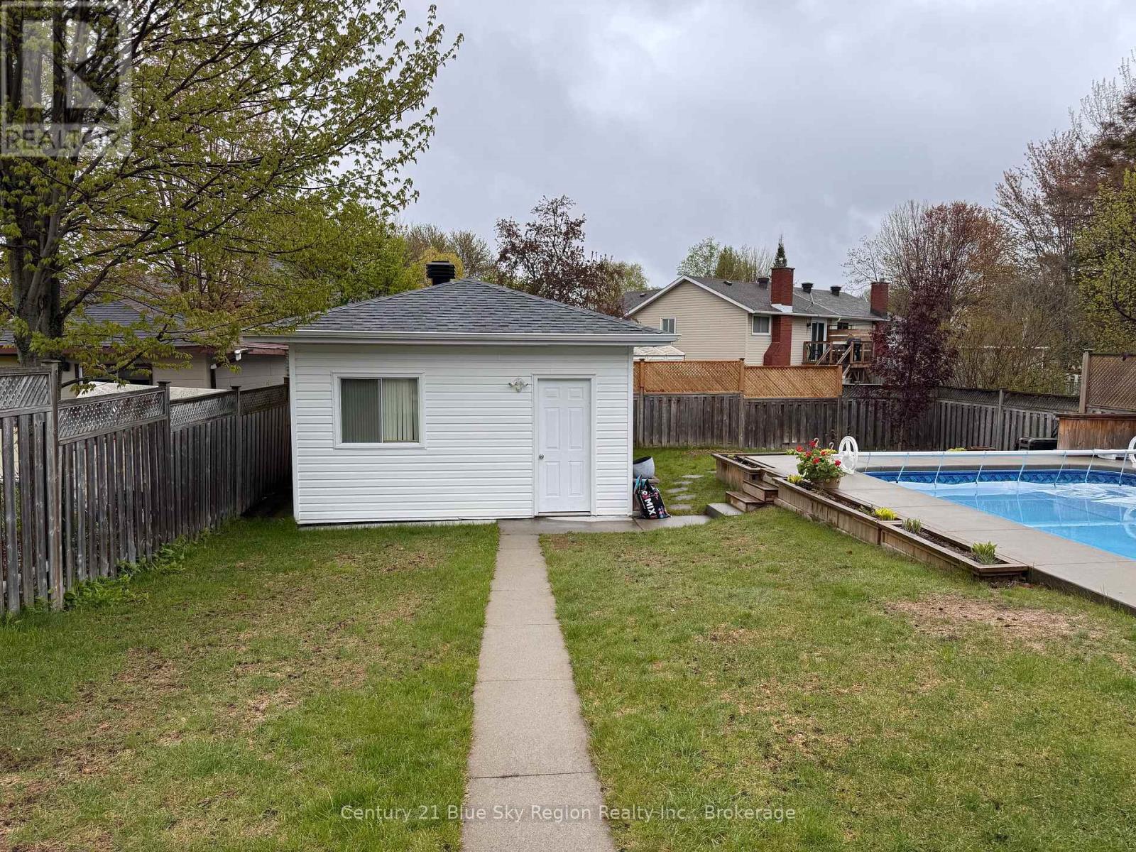 54 HARRIS DRIVE - 29