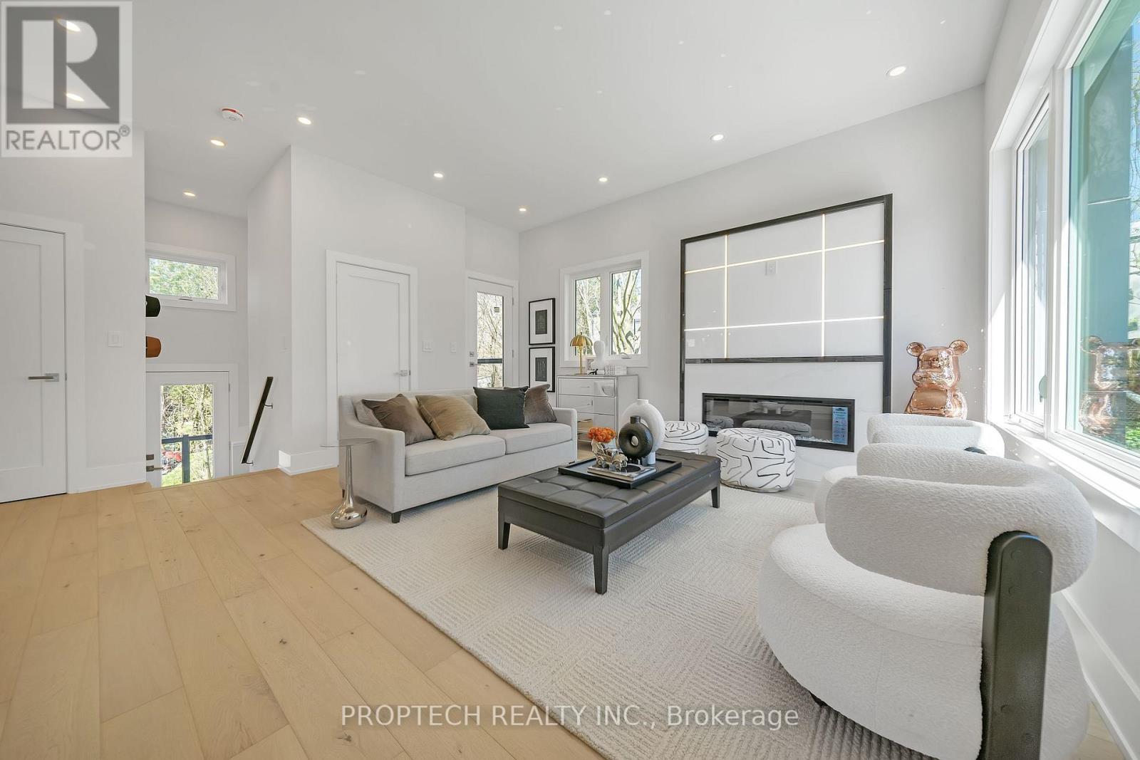 6030 HILLSDALE DRIVE - Image 3