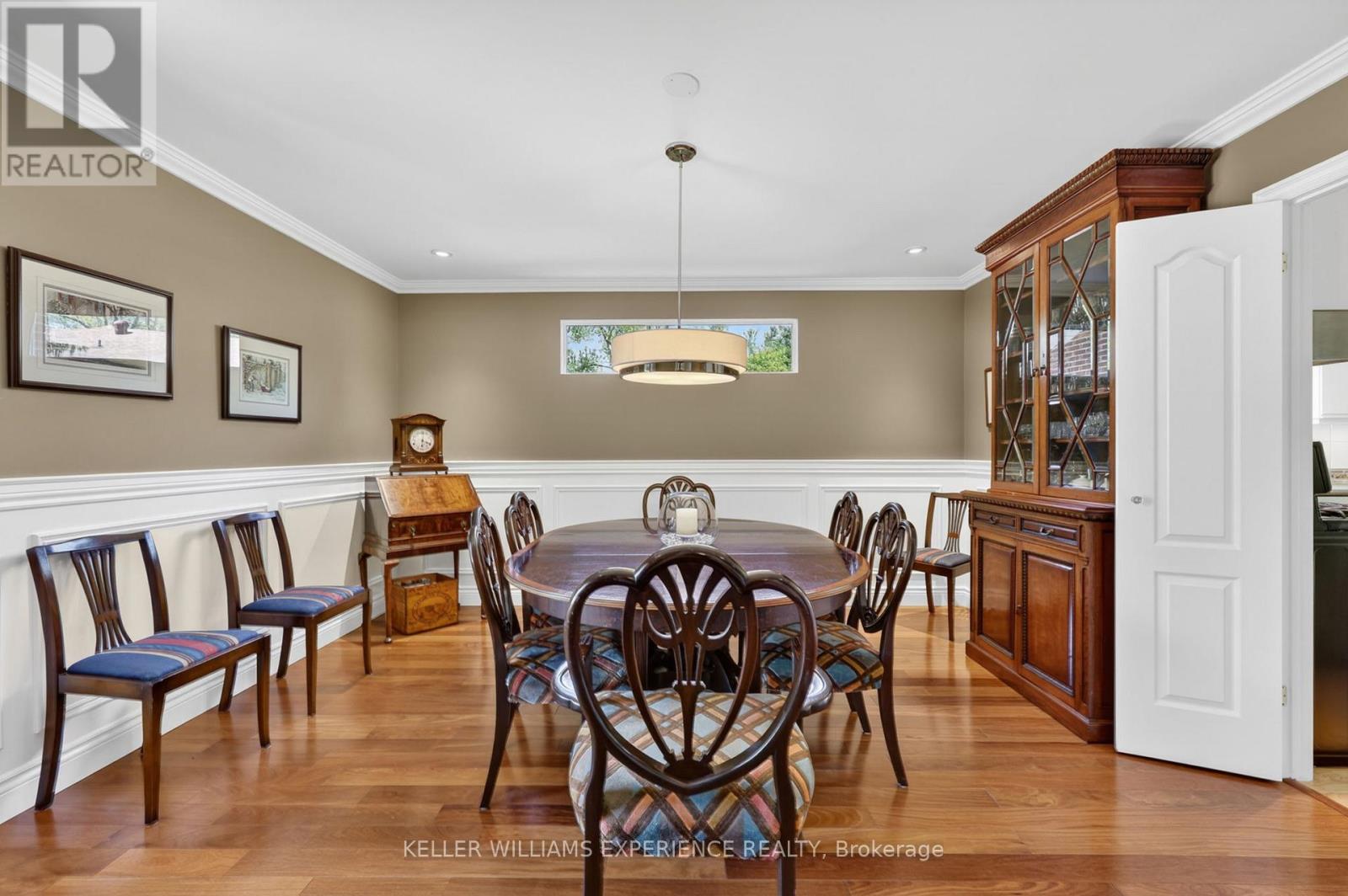 76 ROYAL OAK DRIVE - 11