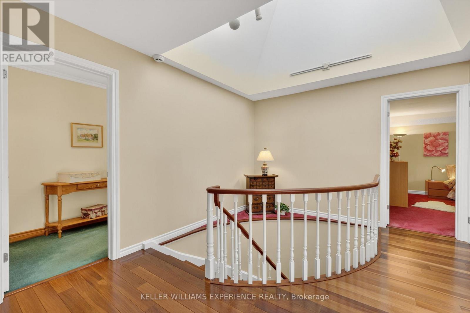 76 ROYAL OAK DRIVE - 24