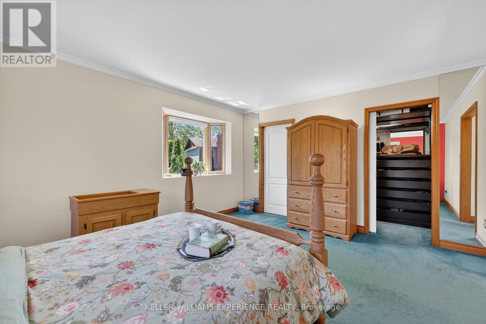 76 ROYAL OAK DRIVE - 26