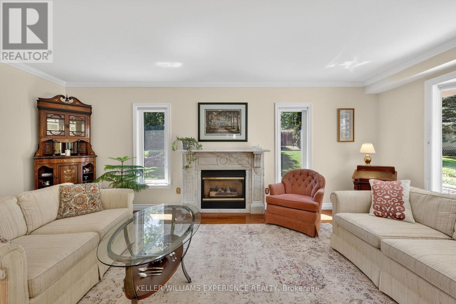 76 ROYAL OAK DRIVE - 8