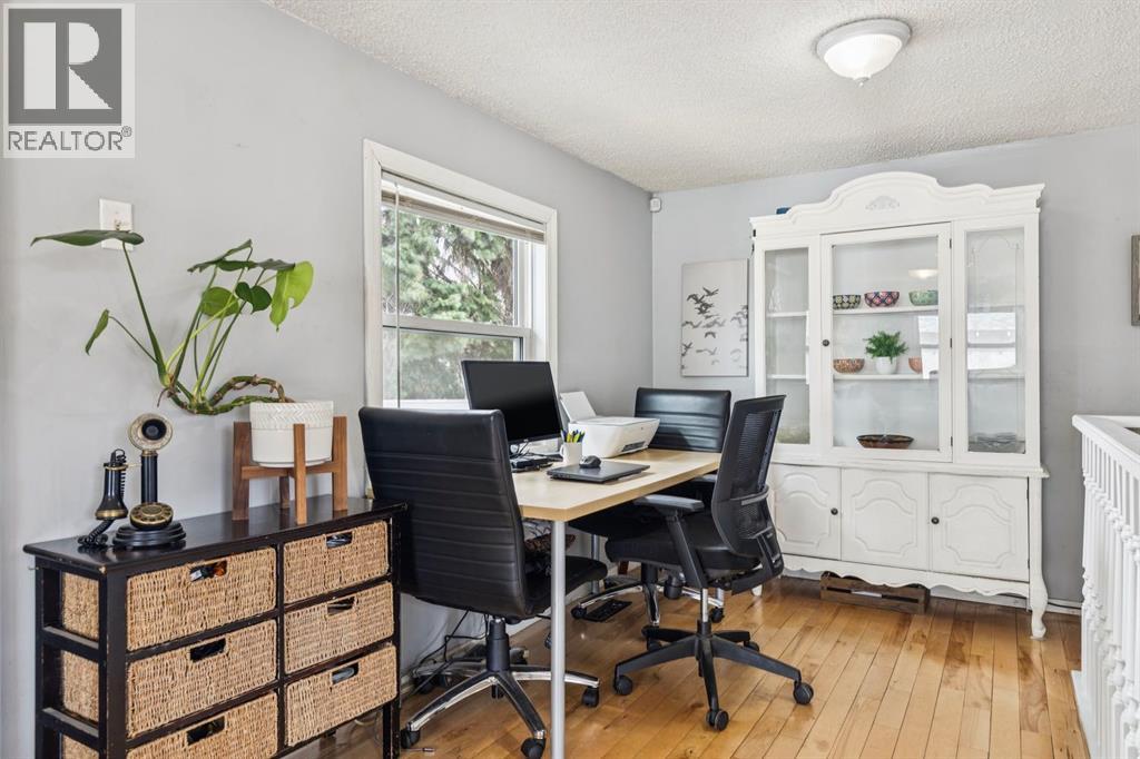 7417 24 Street SE - 6