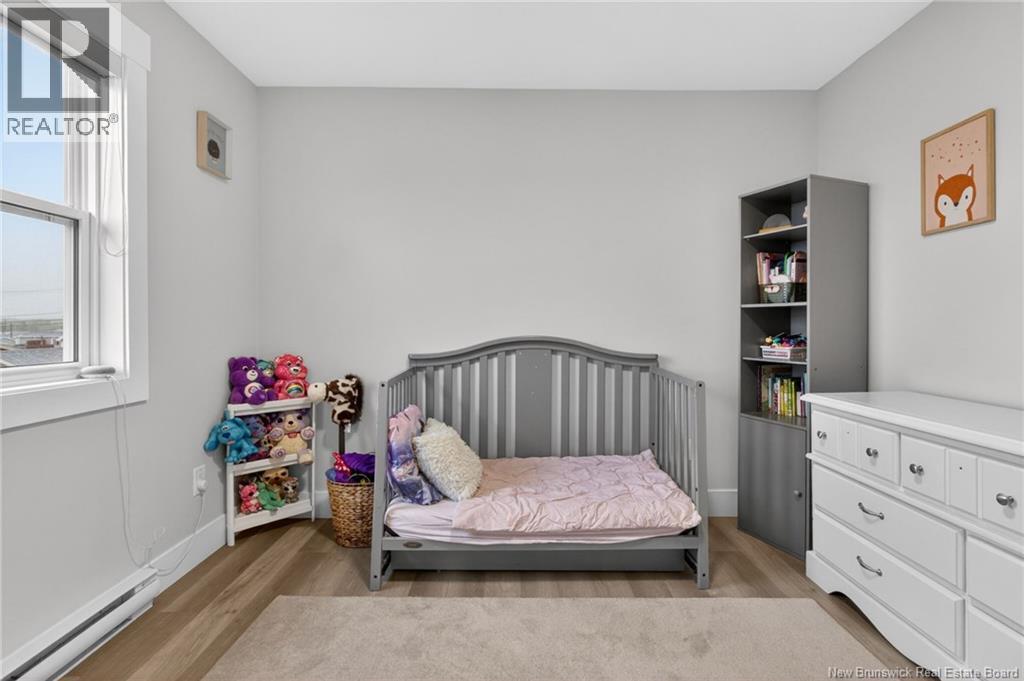 243 Lorette Street - 31