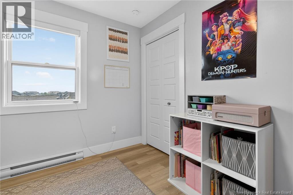 243 Lorette Street - 33