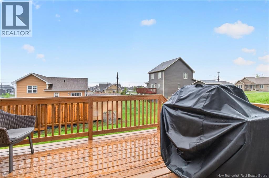 243 Lorette Street - 41