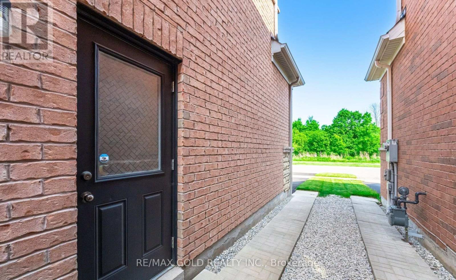 106 RISING HILL RIDGE - 44