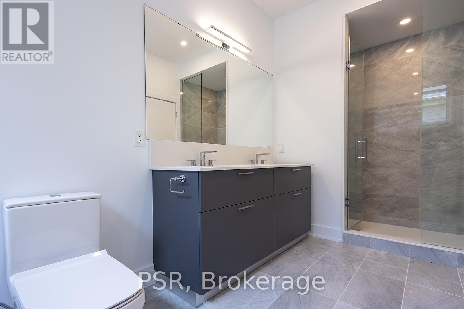 8 BAYPOINT COURT - 10
