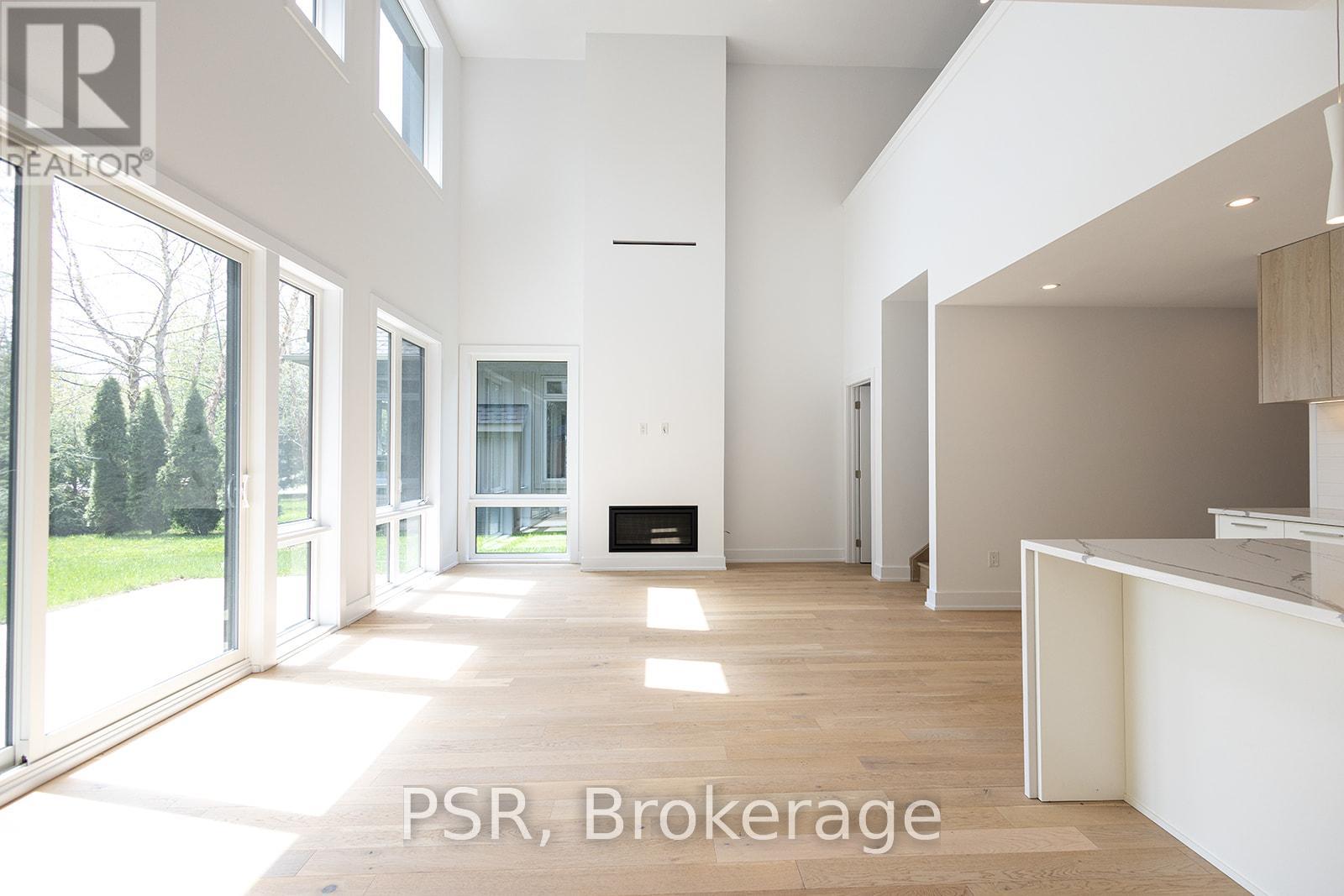 8 BAYPOINT COURT - 15
