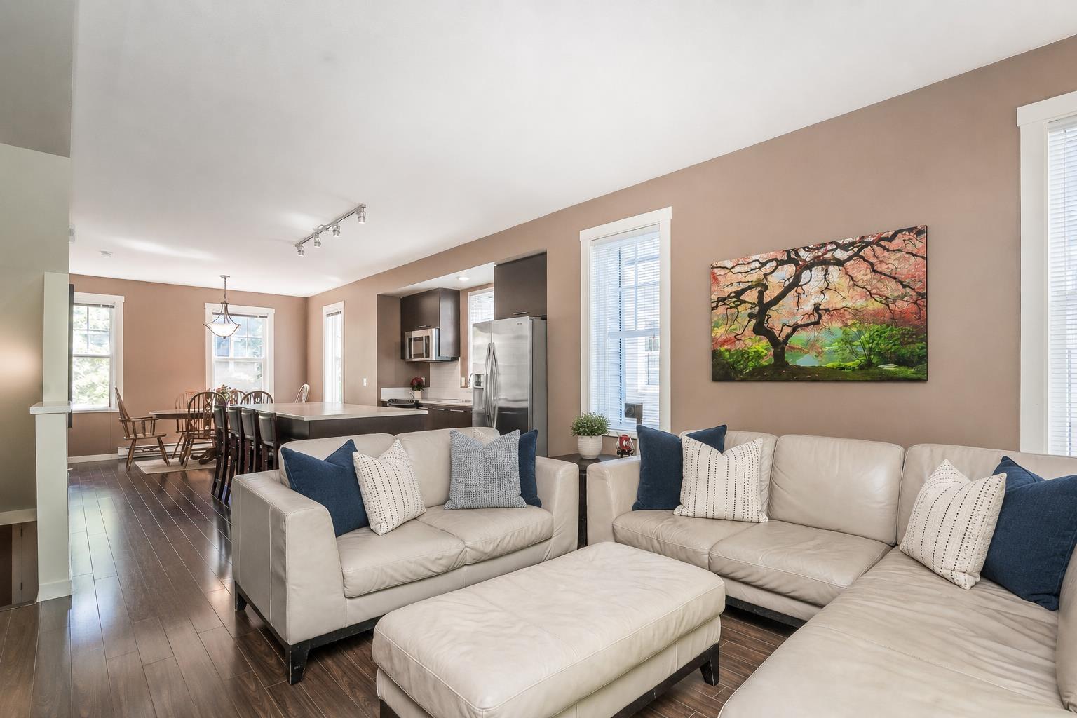 71 18983 72A AVENUE, Surrey