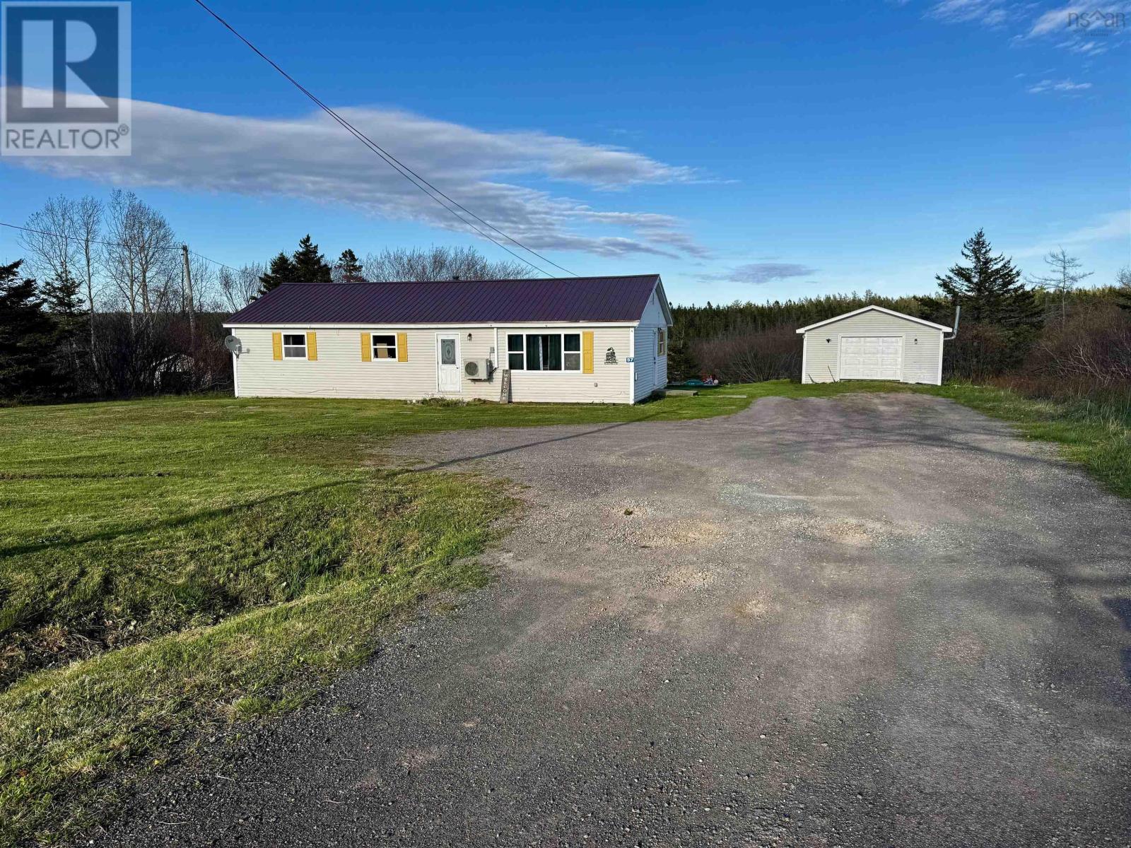 Property 2 of 28 of 57 Bennies Lane Extension