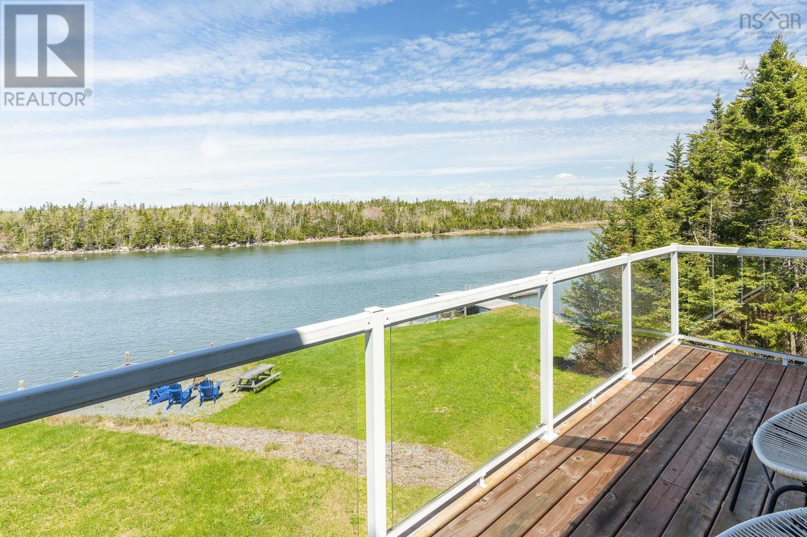 1390 East Petpeswick Road - 22