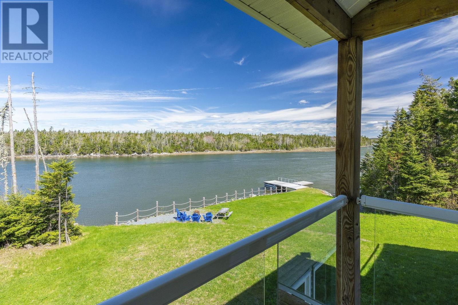 1390 East Petpeswick Road - 19