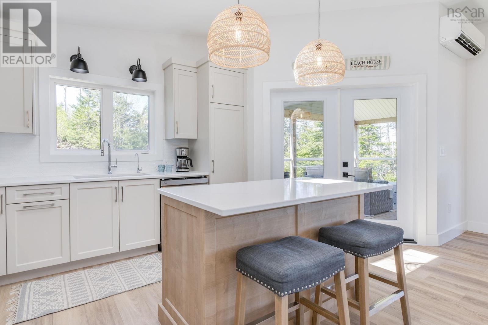 1390 East Petpeswick Road - 15