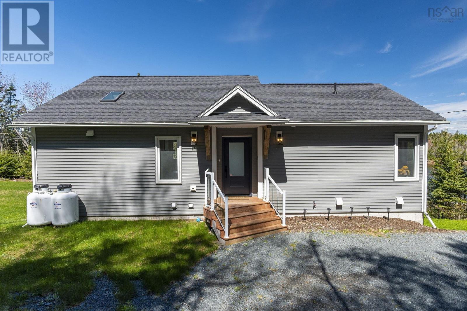 1390 East Petpeswick Road - 4