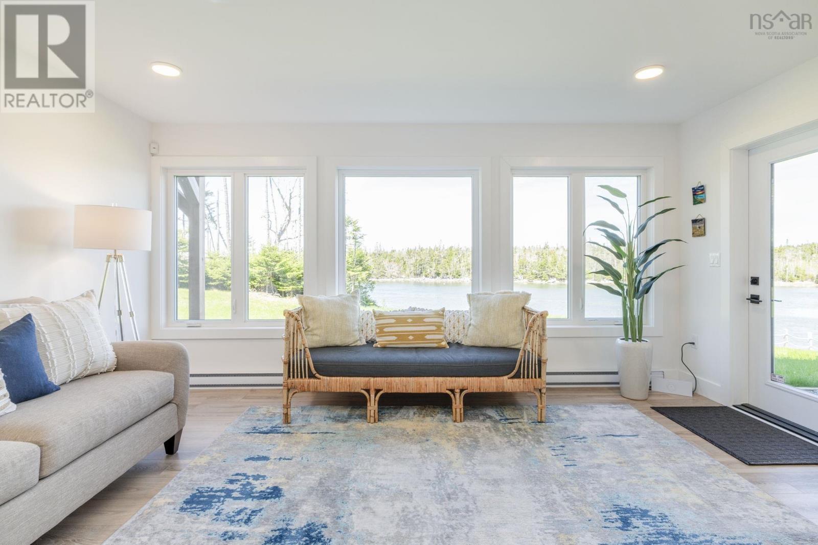 1390 East Petpeswick Road - 28
