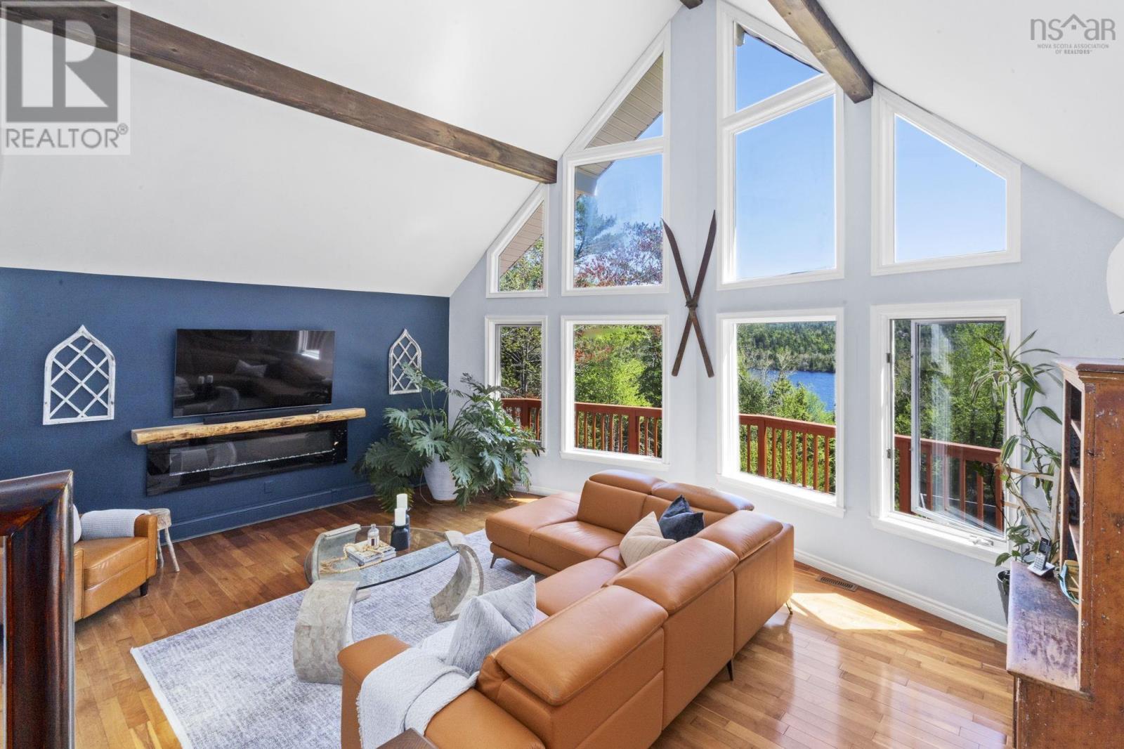 Property 25 of 47 of 1415 Myra Road