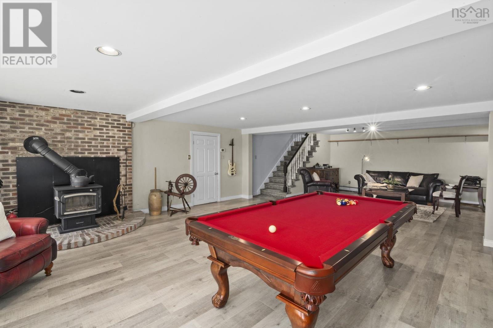 Property 29 of 47 of 1415 Myra Road