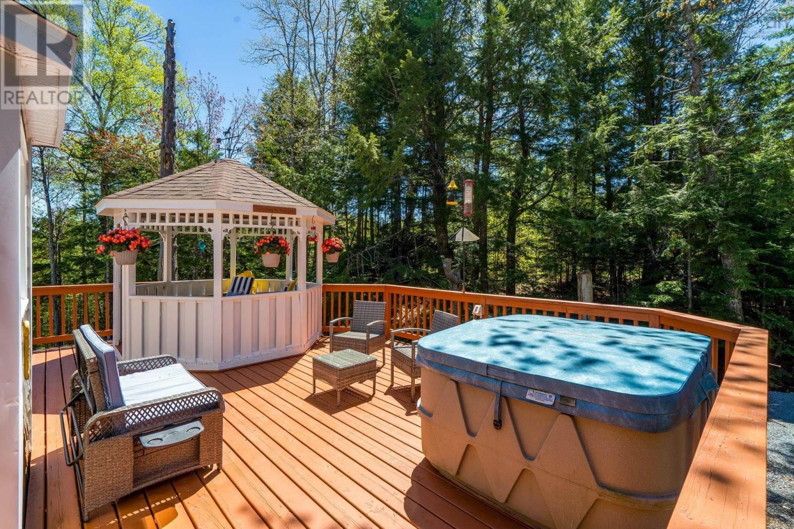 Property 37 of 47 of 1415 Myra Road
