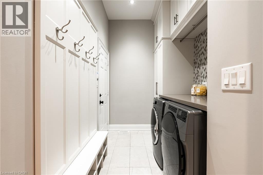 3122 SADDLEWORTH Crescent - 17
