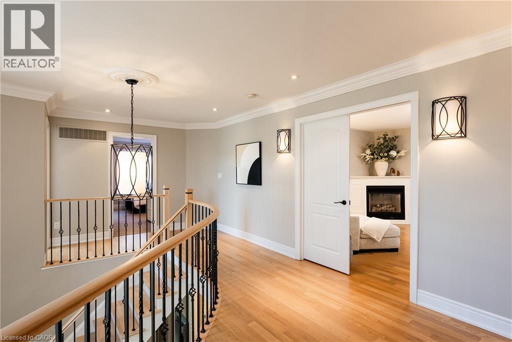 3122 SADDLEWORTH Crescent - 19