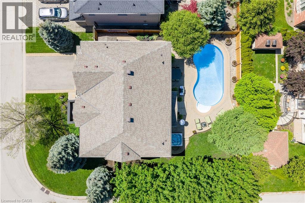 3122 SADDLEWORTH Crescent - 3