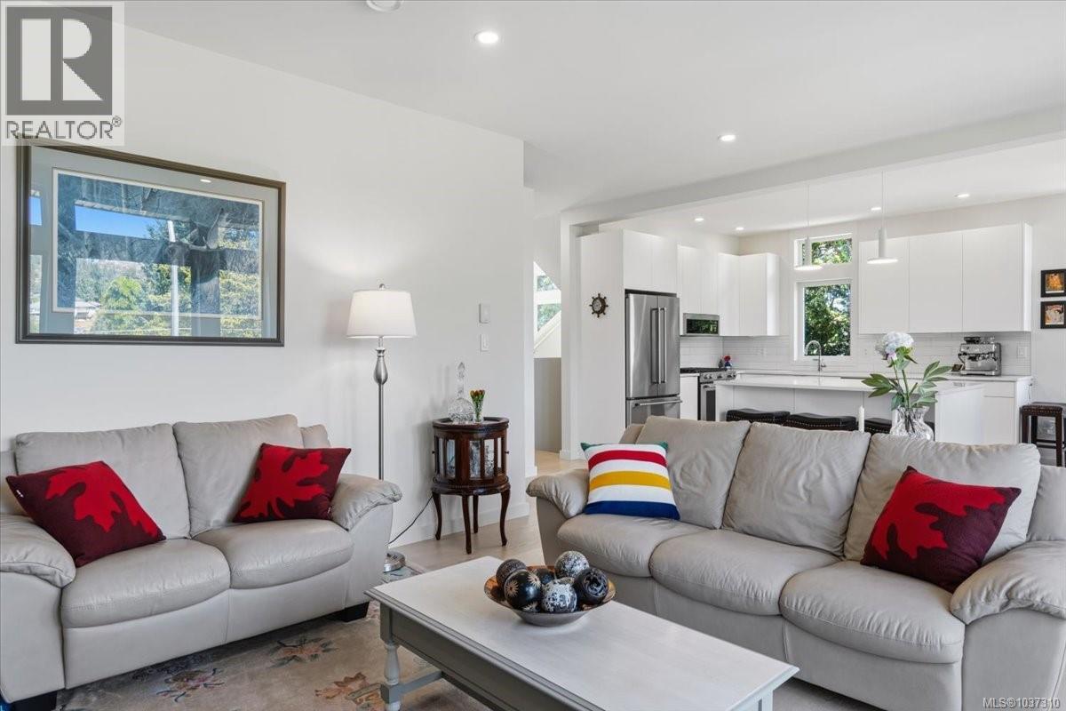 3096 107th St - 30