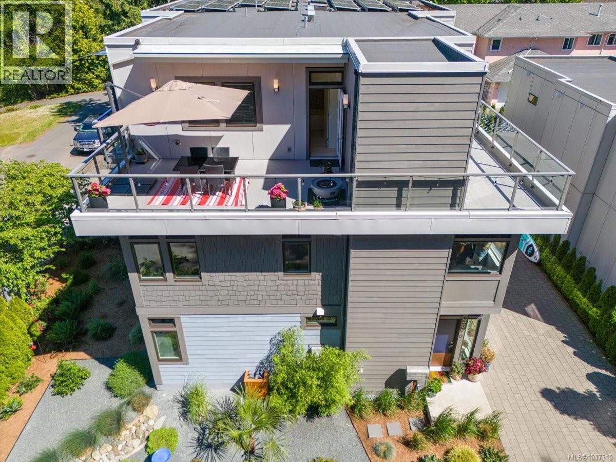 3096 107th St - 58