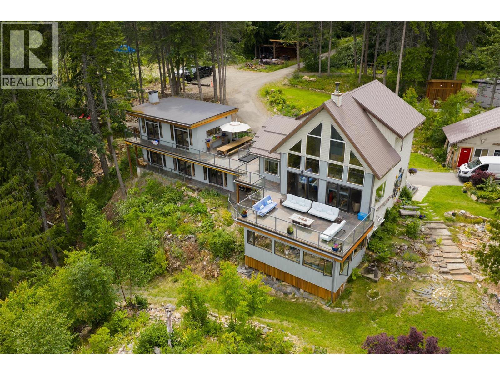 Hospitality for Sale in Kaslo – 5278 Amundsen Road, Kaslo - Image 5