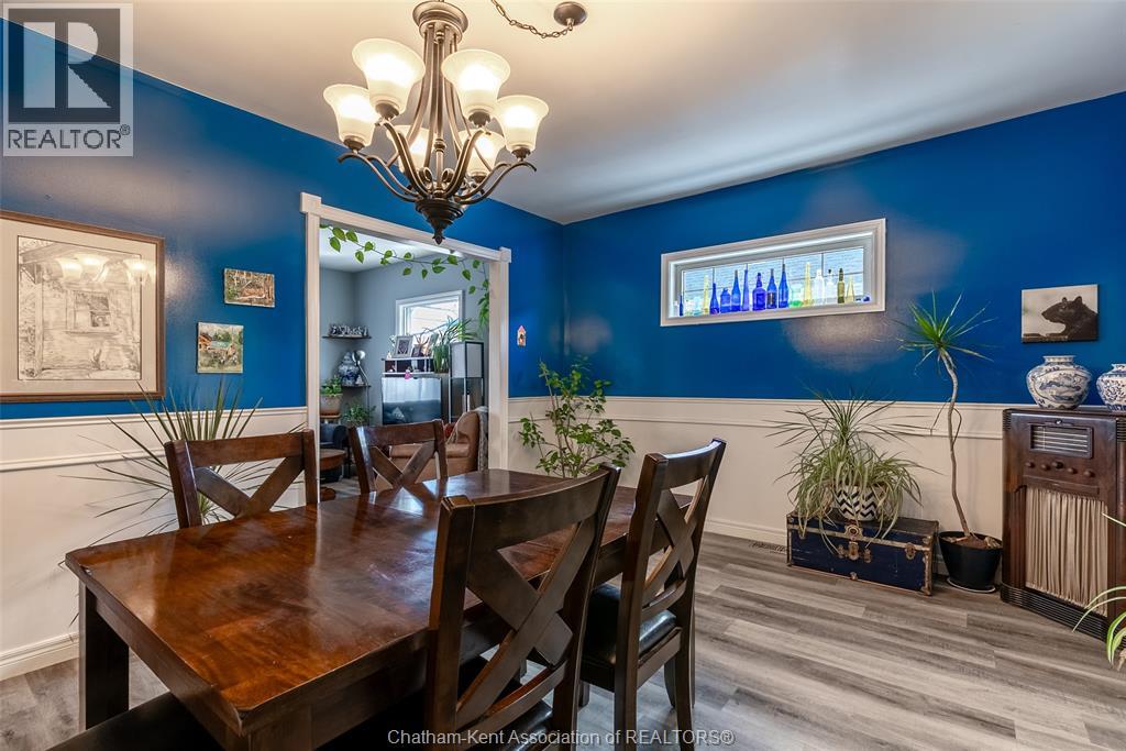 460 Queen STREET - 12
