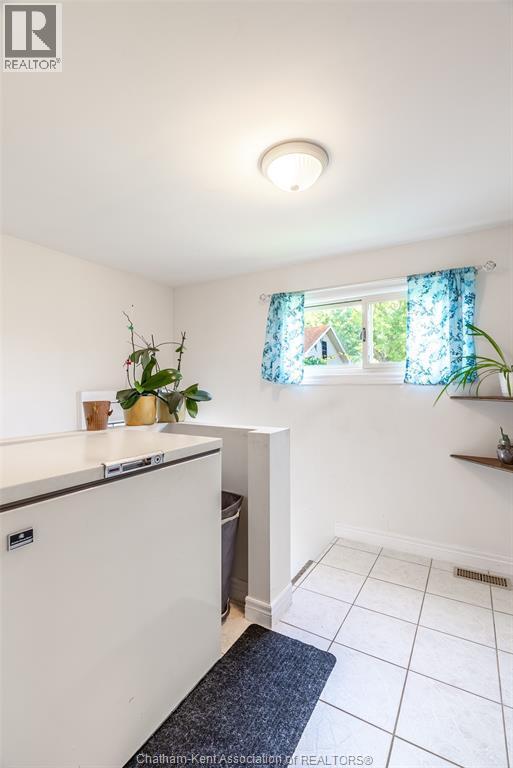 460 Queen STREET - 20