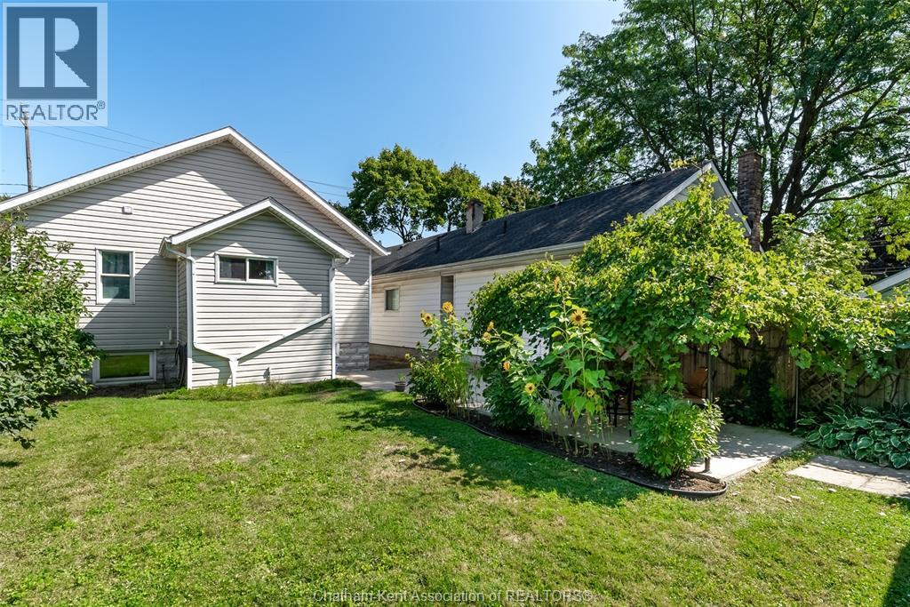 460 Queen STREET - 29