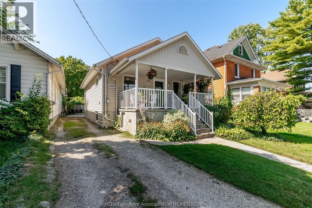 460 Queen STREET - Image 3