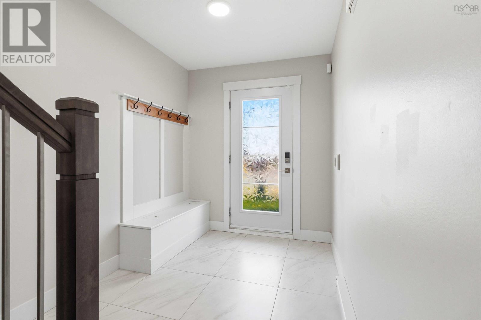 88 Flatrock Crescent - 4