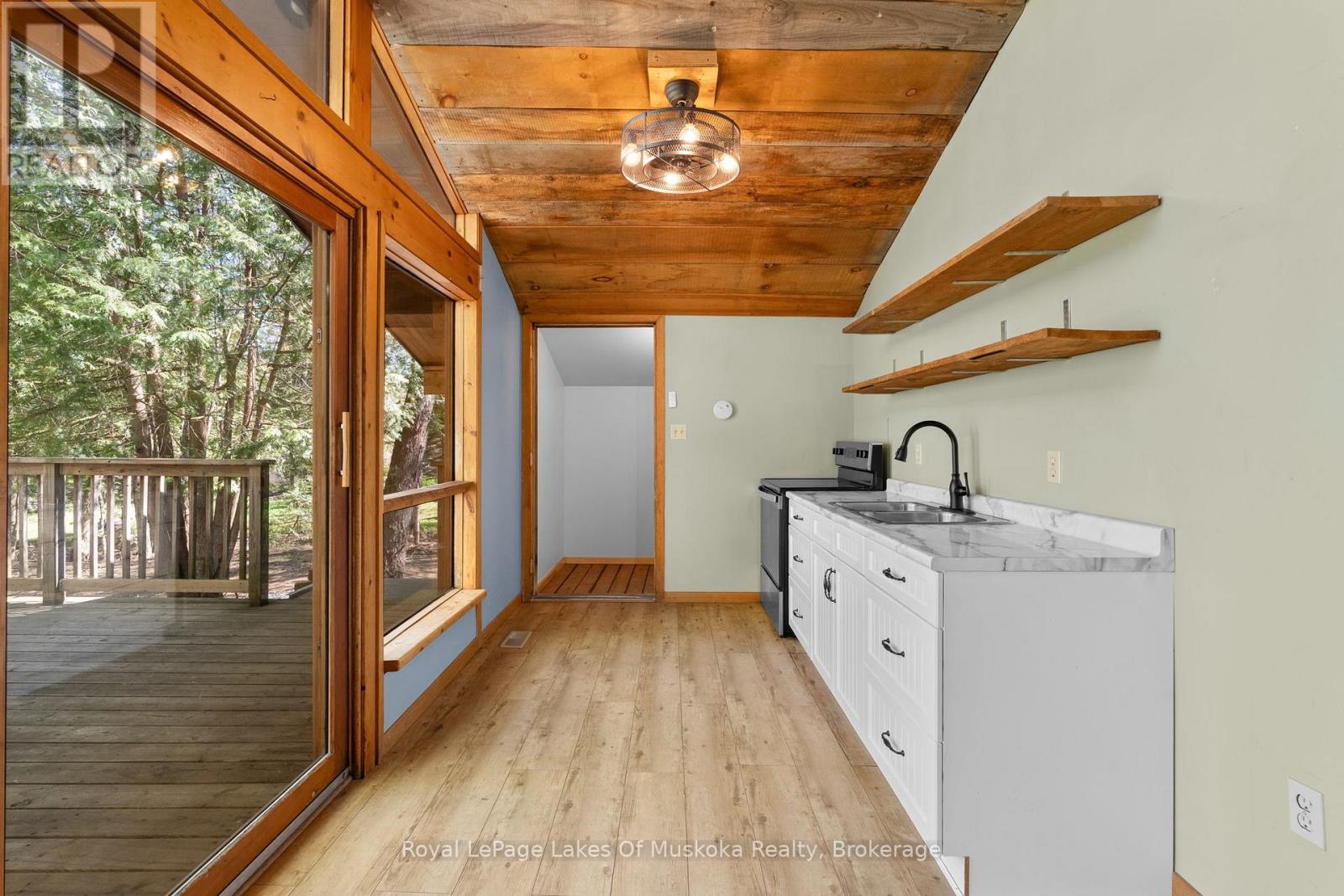 1213 SHERWOOD FOREST ROAD - 24