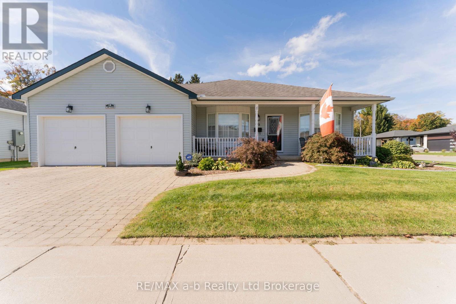 23 ARMSTRONG DRIVE - 1