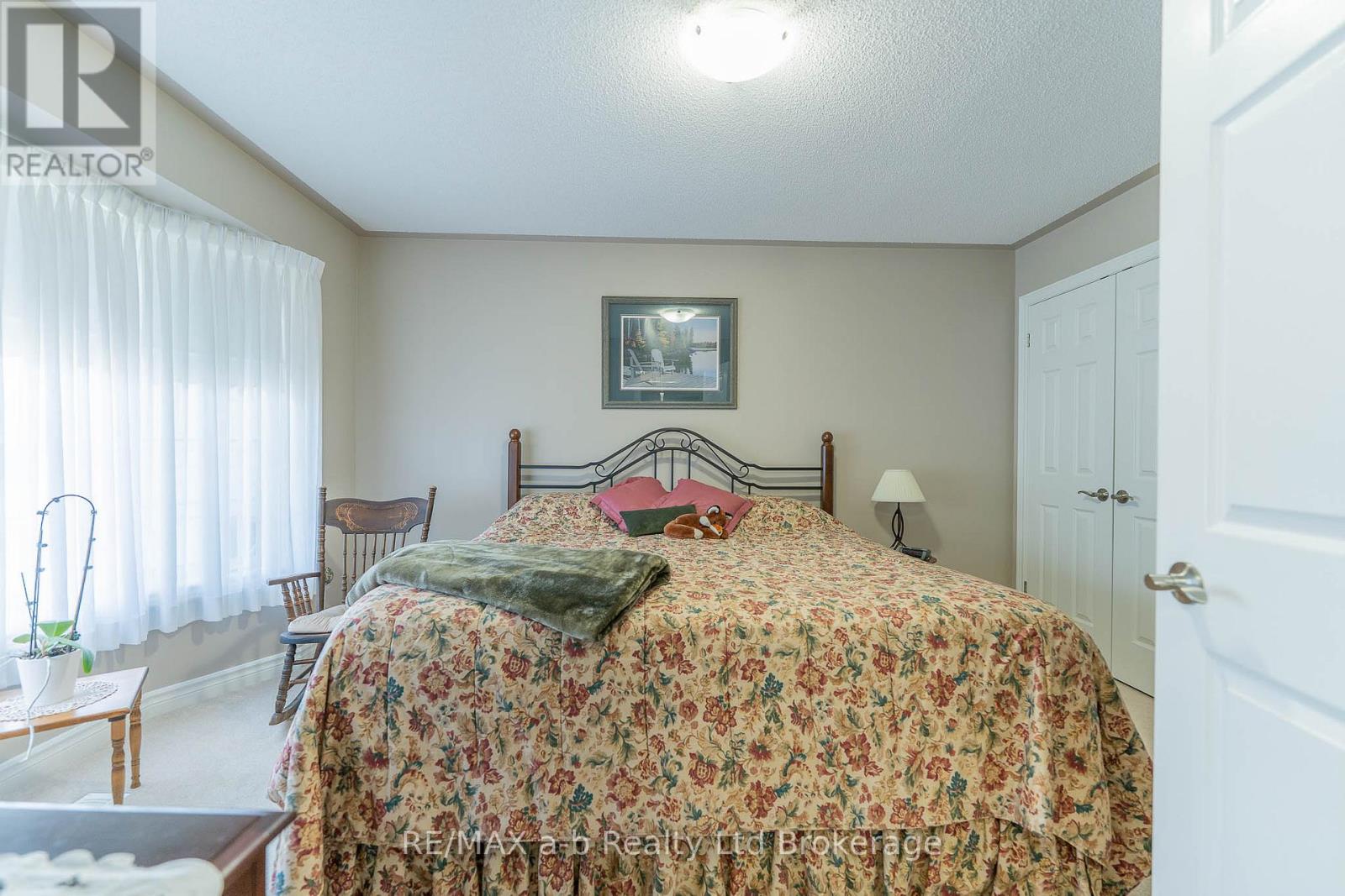23 ARMSTRONG DRIVE - 22