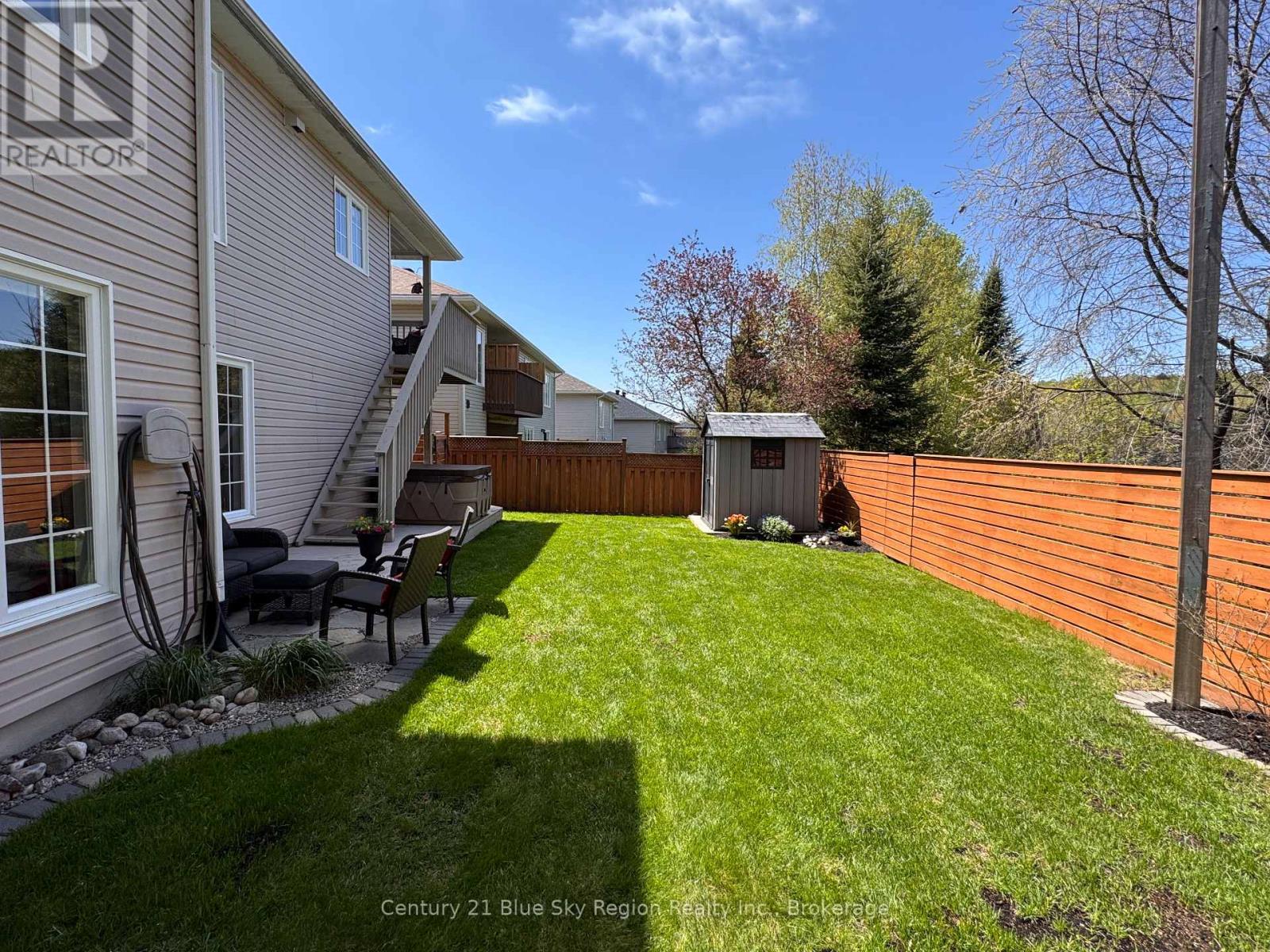 125 BAIN DRIVE - 29
