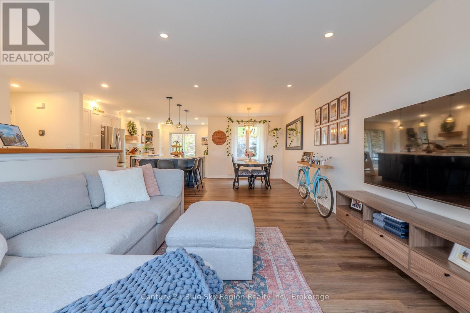 65 BELLEVIEW CRESCENT - 6