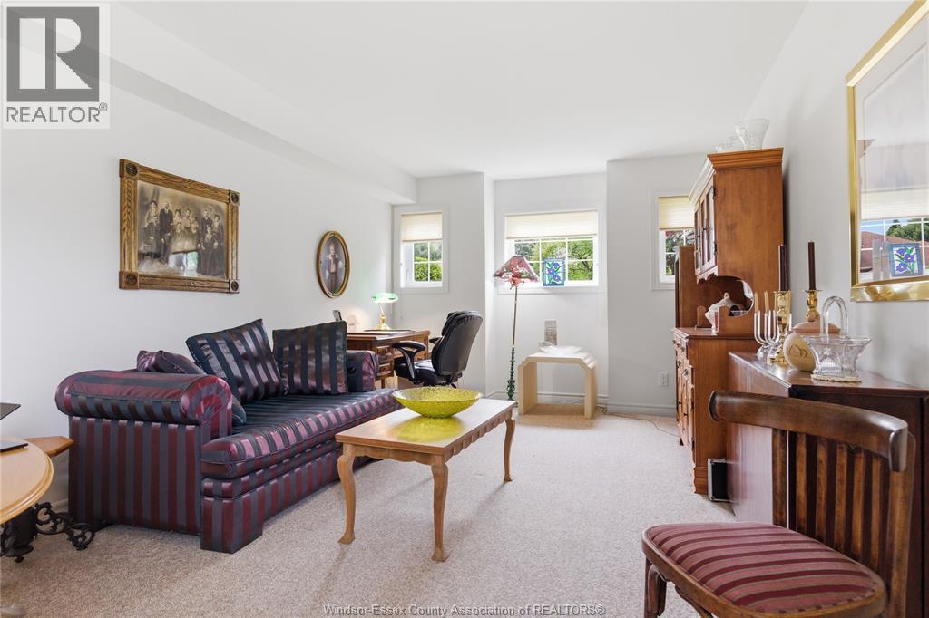 1588 WHITEWOOD DRIVE - 17