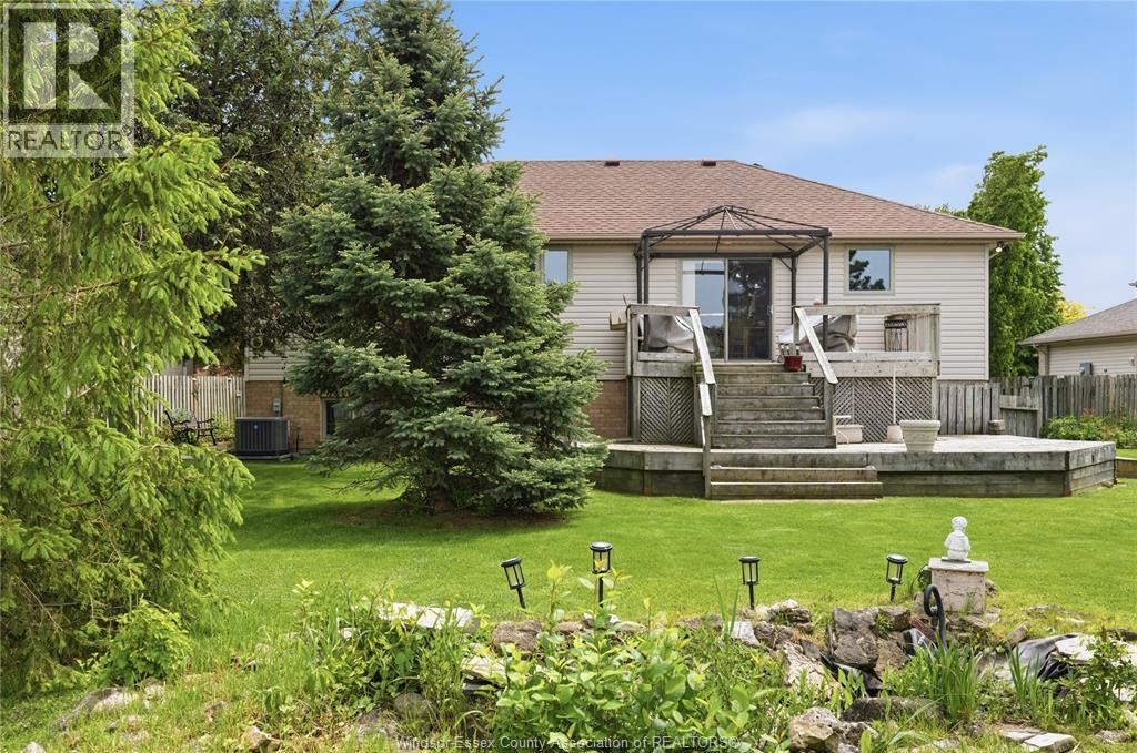 1588 WHITEWOOD DRIVE - 22