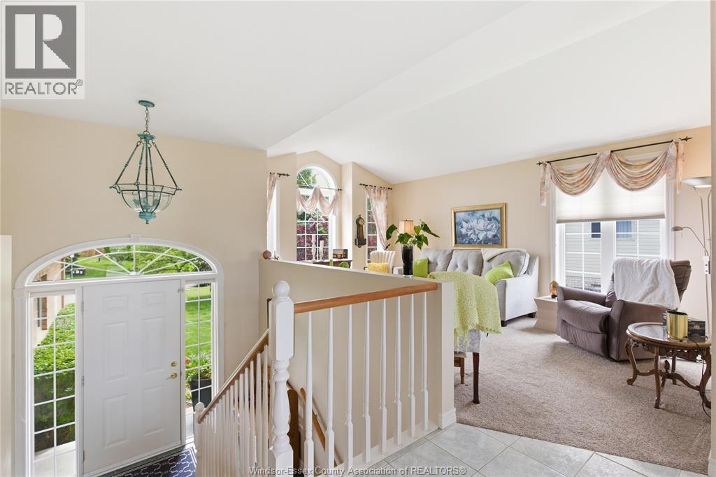 1588 WHITEWOOD DRIVE - 3