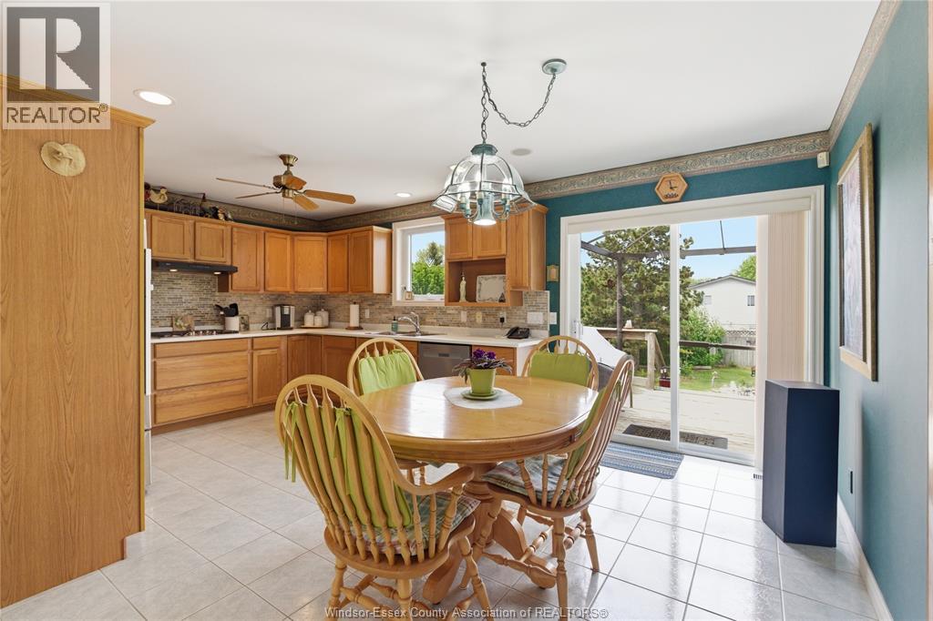1588 WHITEWOOD DRIVE - 6