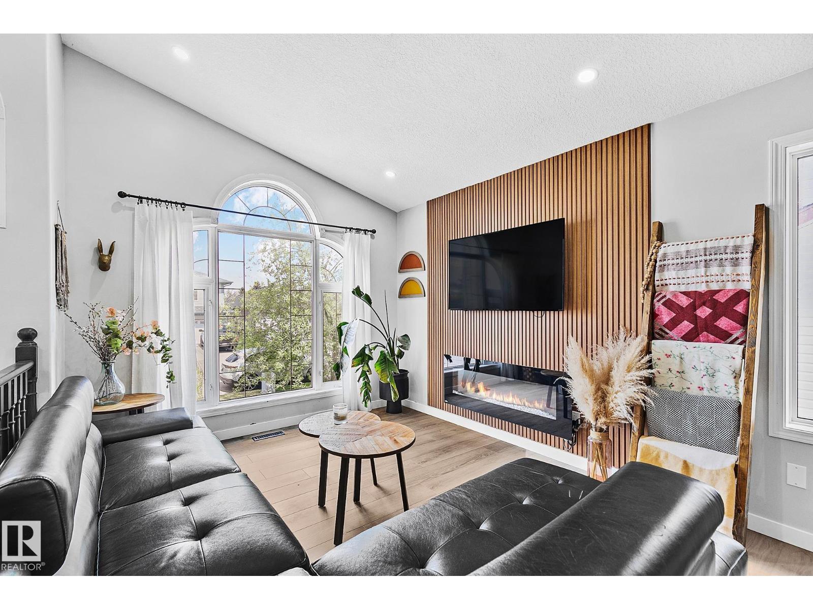 3205 41A AV NW - 19