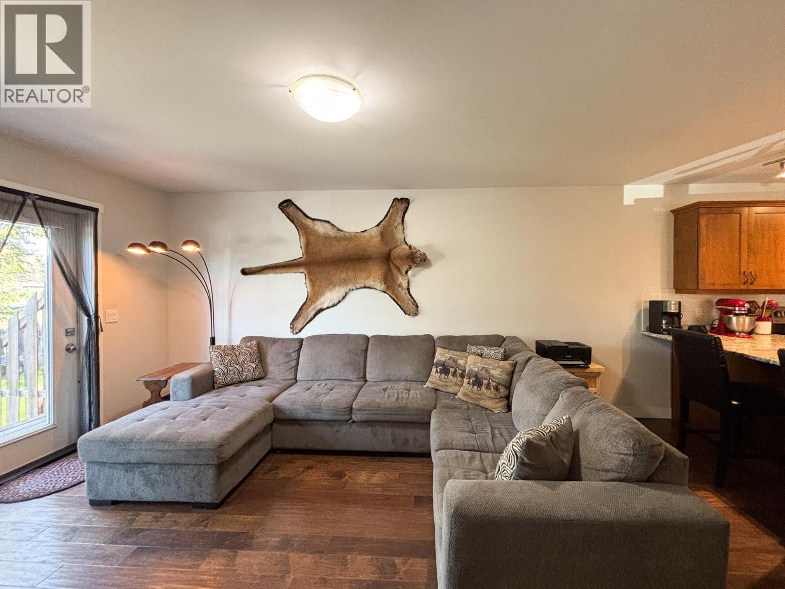 989 SWANSEA VIEW Road Unit# 13, Invermere