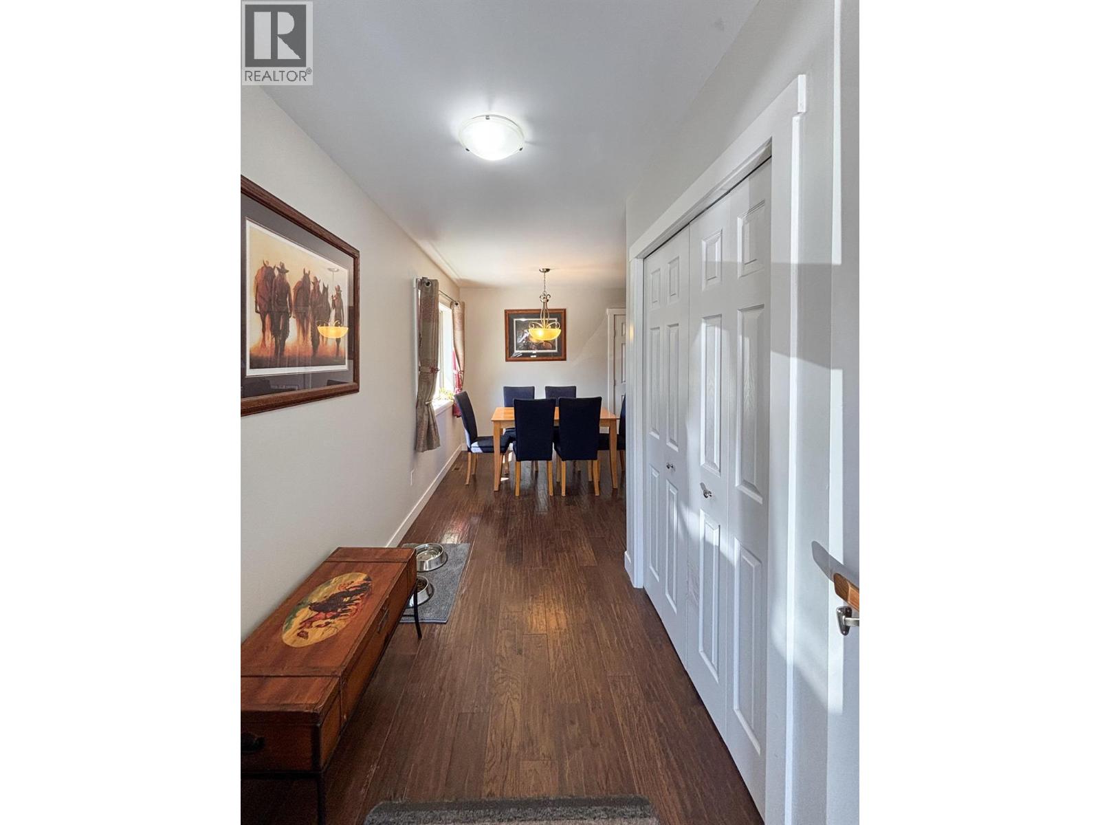 989 SWANSEA VIEW Road Unit# 13, Invermere