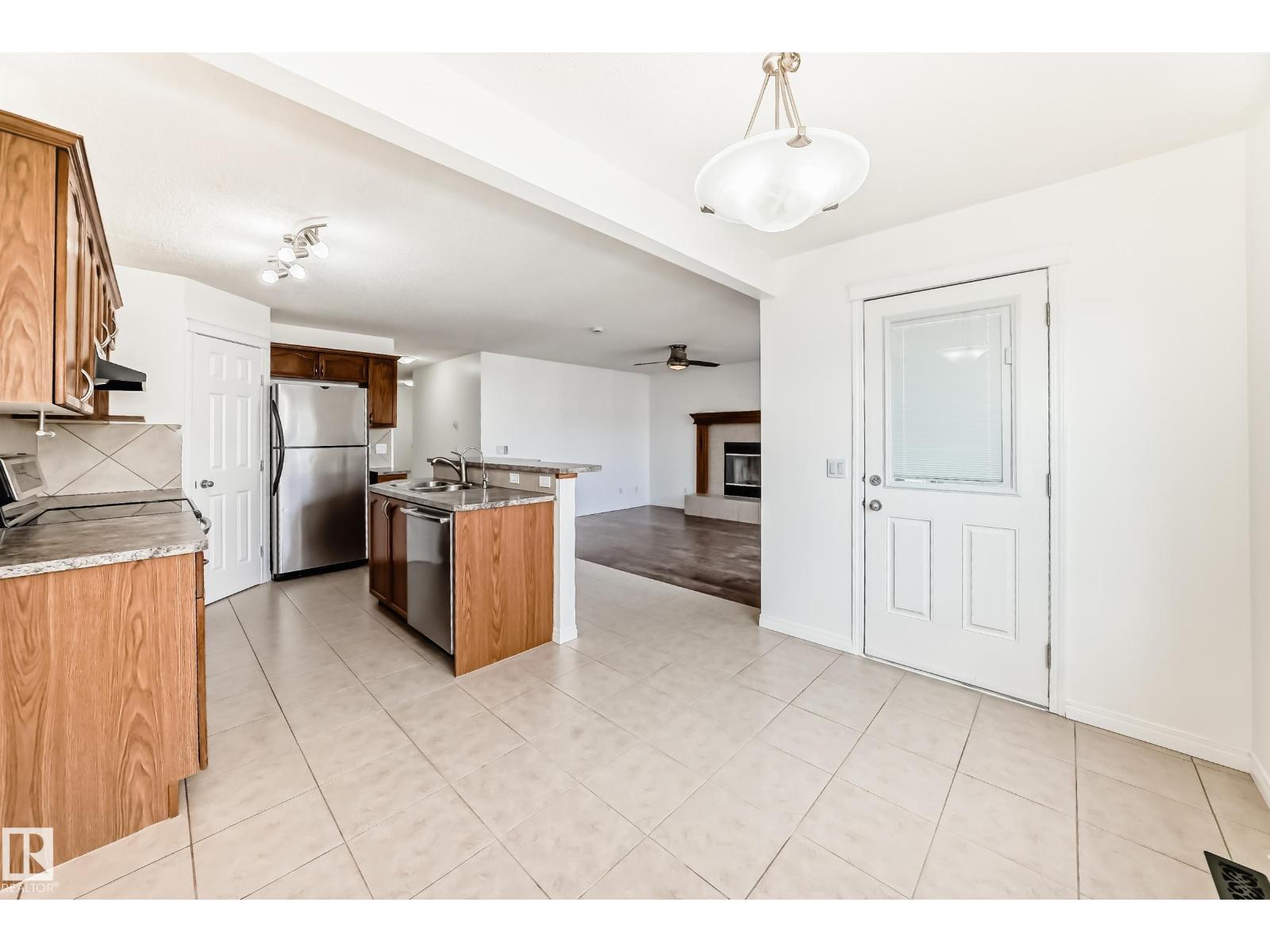 54 Royal Elm RD NW - 9