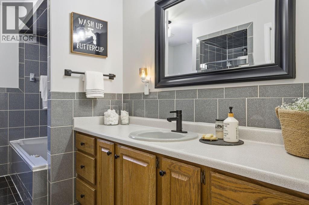 12311 VICKERY LANE - 27