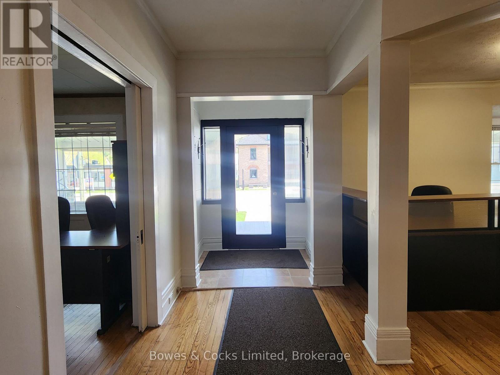124 MAPLE AVENUE - Image 14