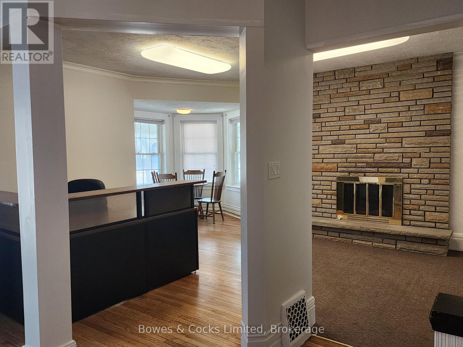 124 MAPLE AVENUE - 6